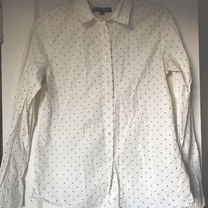 White Banana Republic long sleeve button down with black polka dots